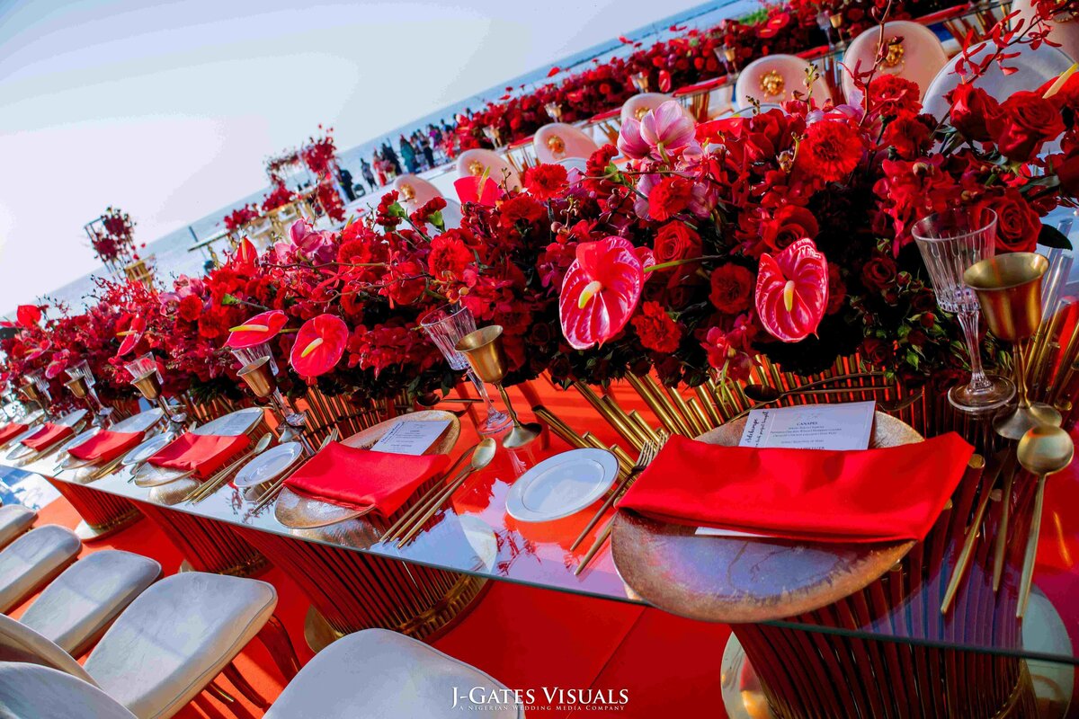 rock-your-event-wedding-styling-planner-designer-dubai-UAE-red-gold-coastal-luxury-wedding