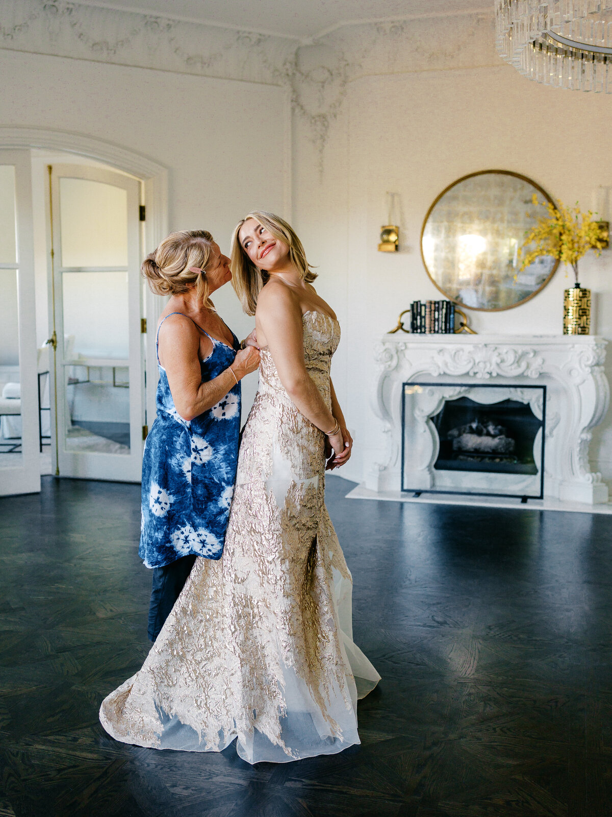 Private estate Beverly Hills wedding-12
