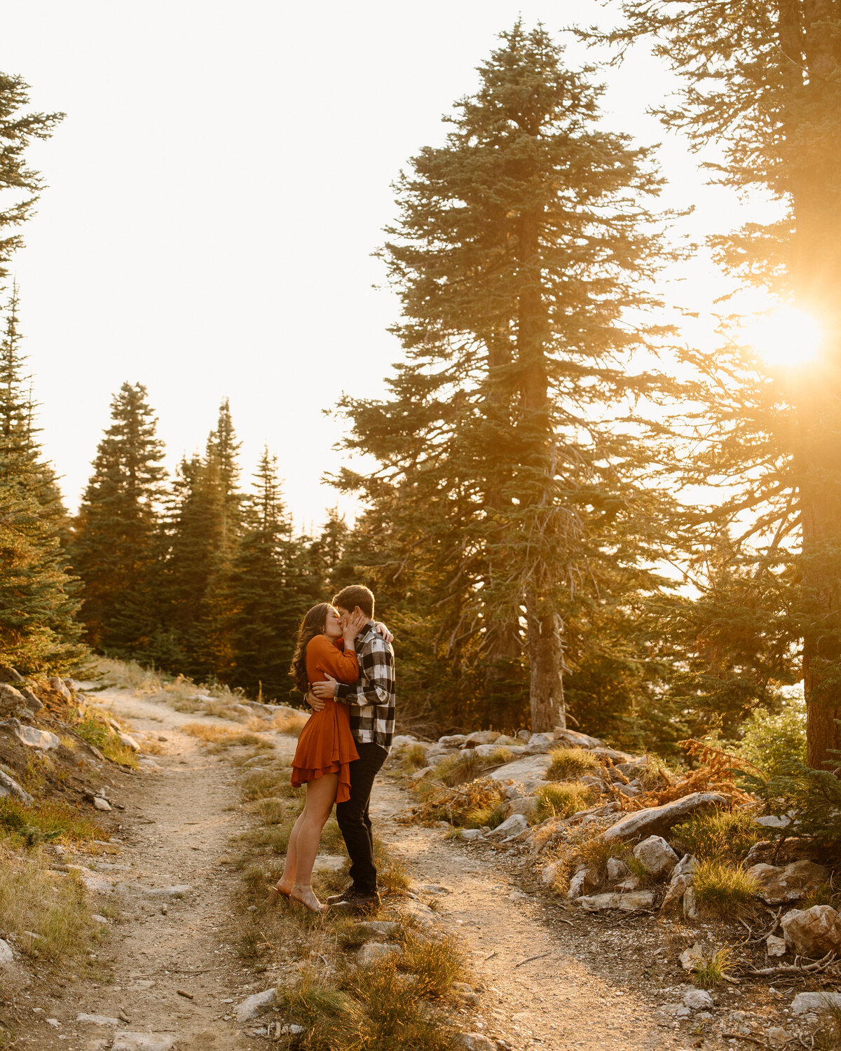autumn_mount_spokane_engagement_session_01