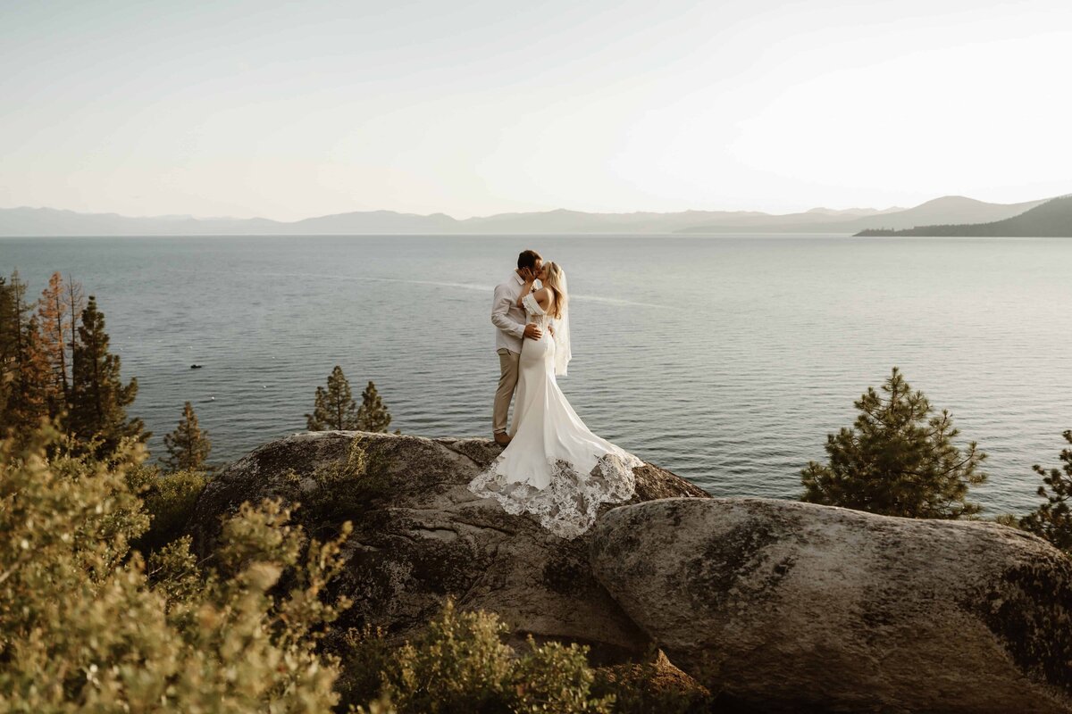 All-Inclusive-Lake-Tahoe-Elopement-Packages - 1