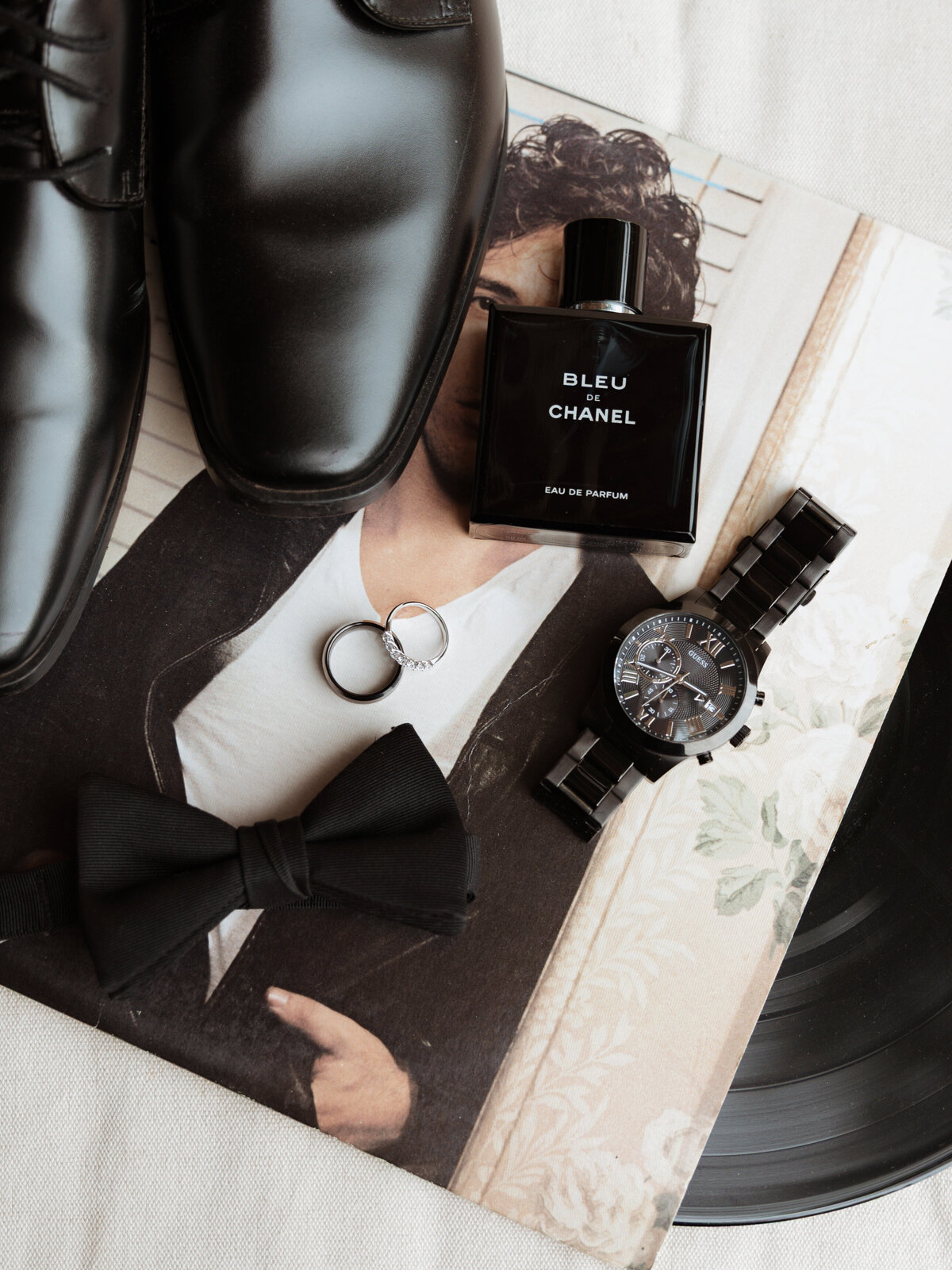 wedding-groom-details