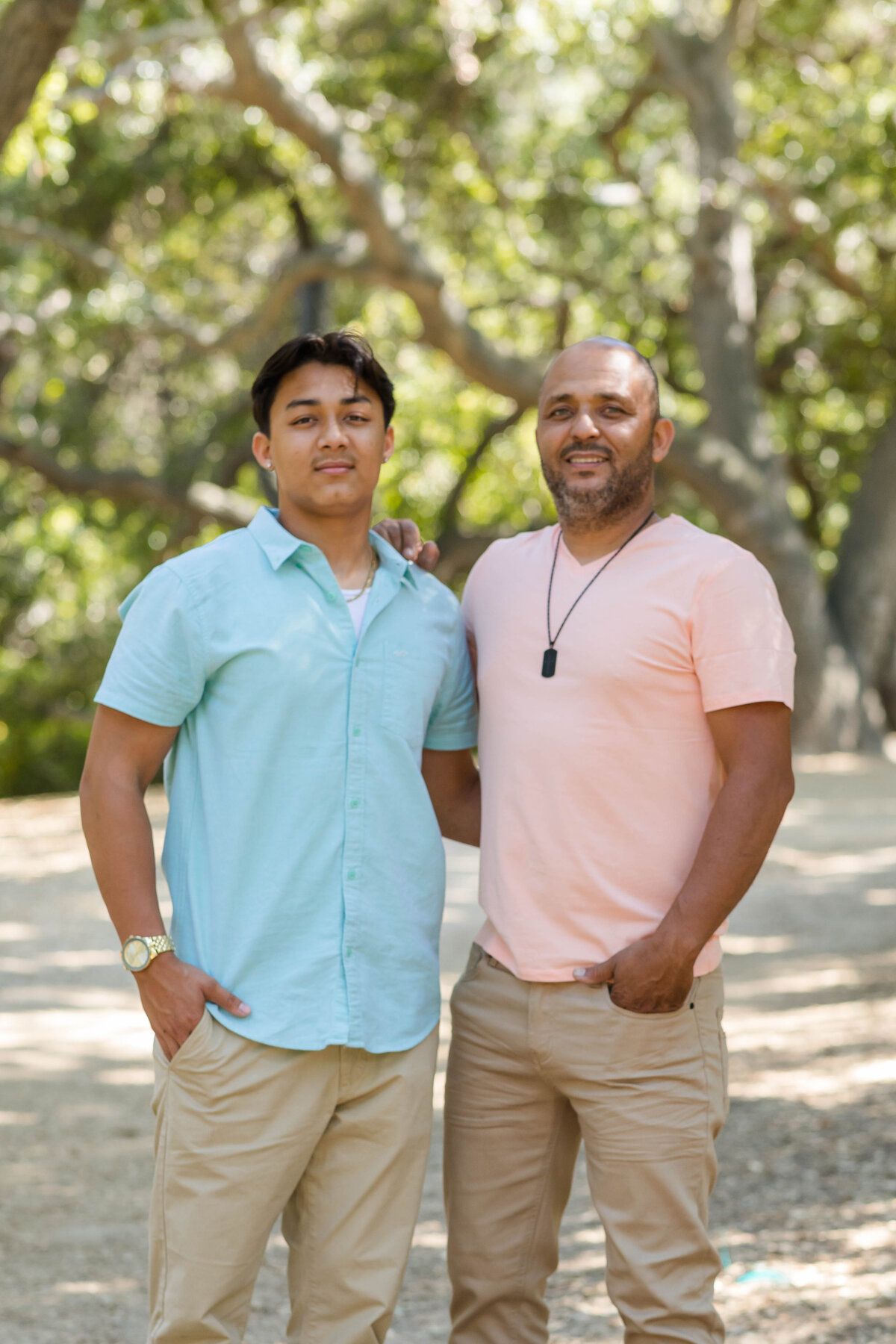 idyllic-oak-canyon-nature-center-family-portraits-6