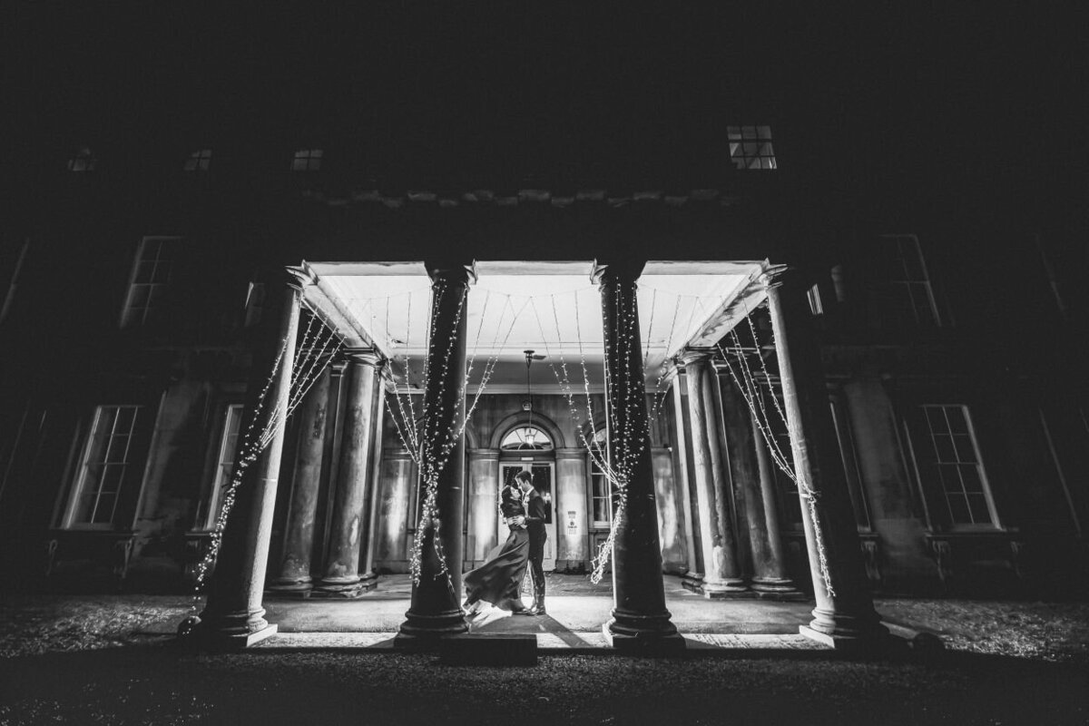 Rich red and gold wedding Prestwold 5
