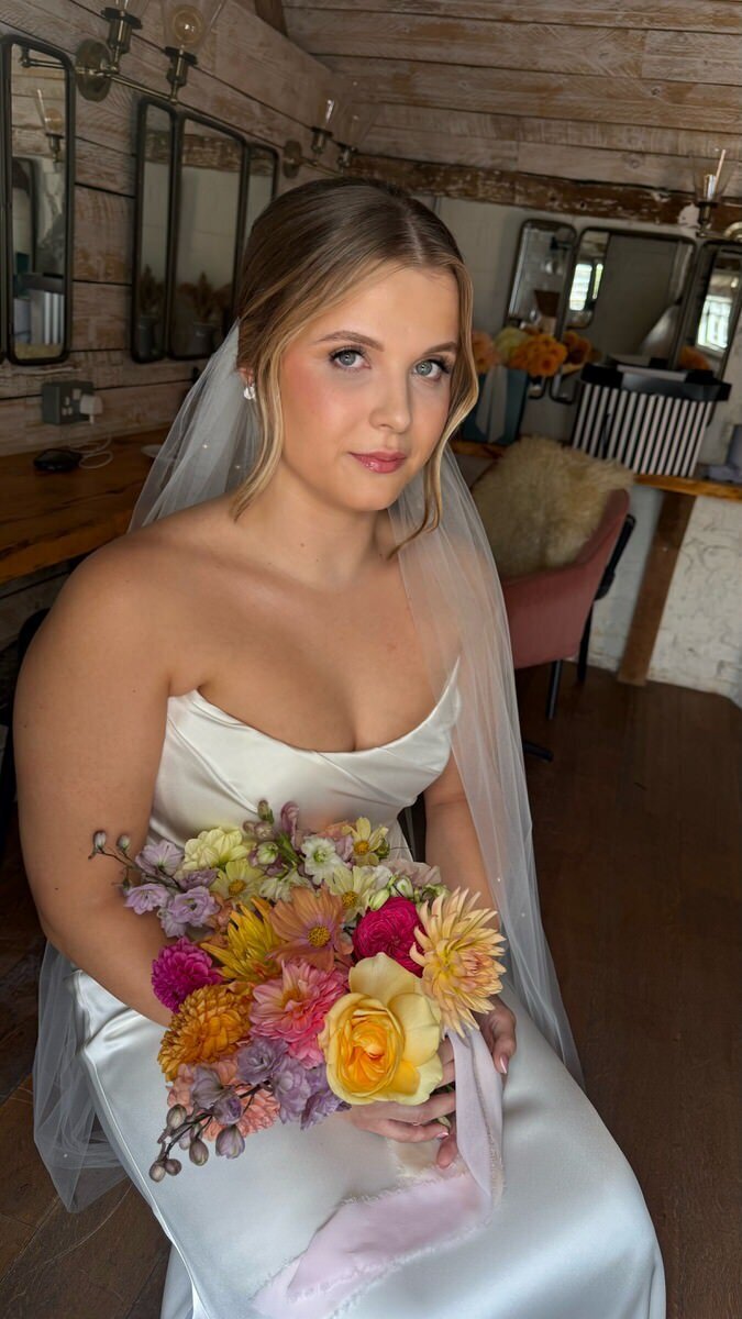 elegant-bridal-makeup-artist-berkshire (28)