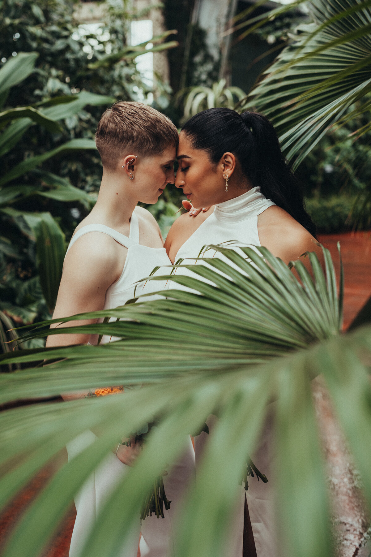 Garfield-Conservatory-Elopement-Chicago-Photographer-Queer-Affirming-55