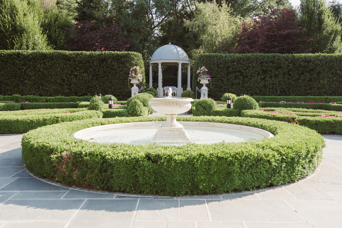 park-chateau-fairytale-wedding-photos-by-suess-moments-nj-photographer-2136
