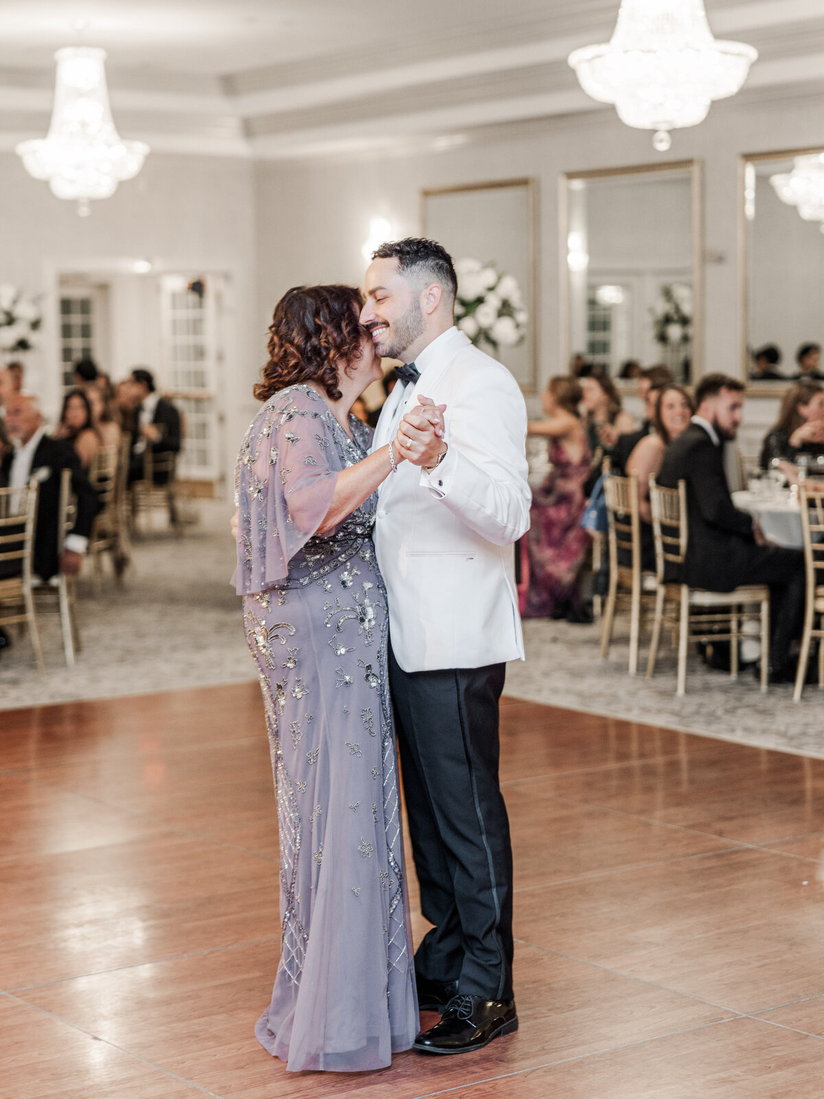 brittany-graf-photography-andrew-anthony-wedding-saint-clements-castle-portland-ct-92