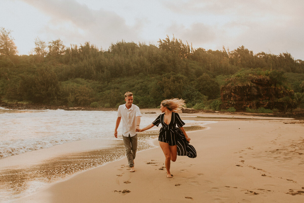 Kauai-engagement-session-allertons-garden-beach-breeanna-lasher-107