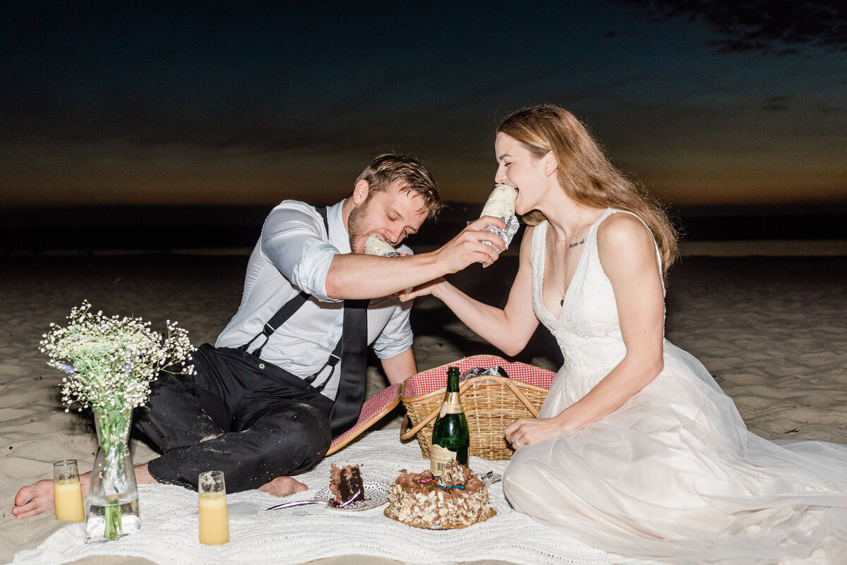 Cannon-Beach-Elopement-Photographer-84