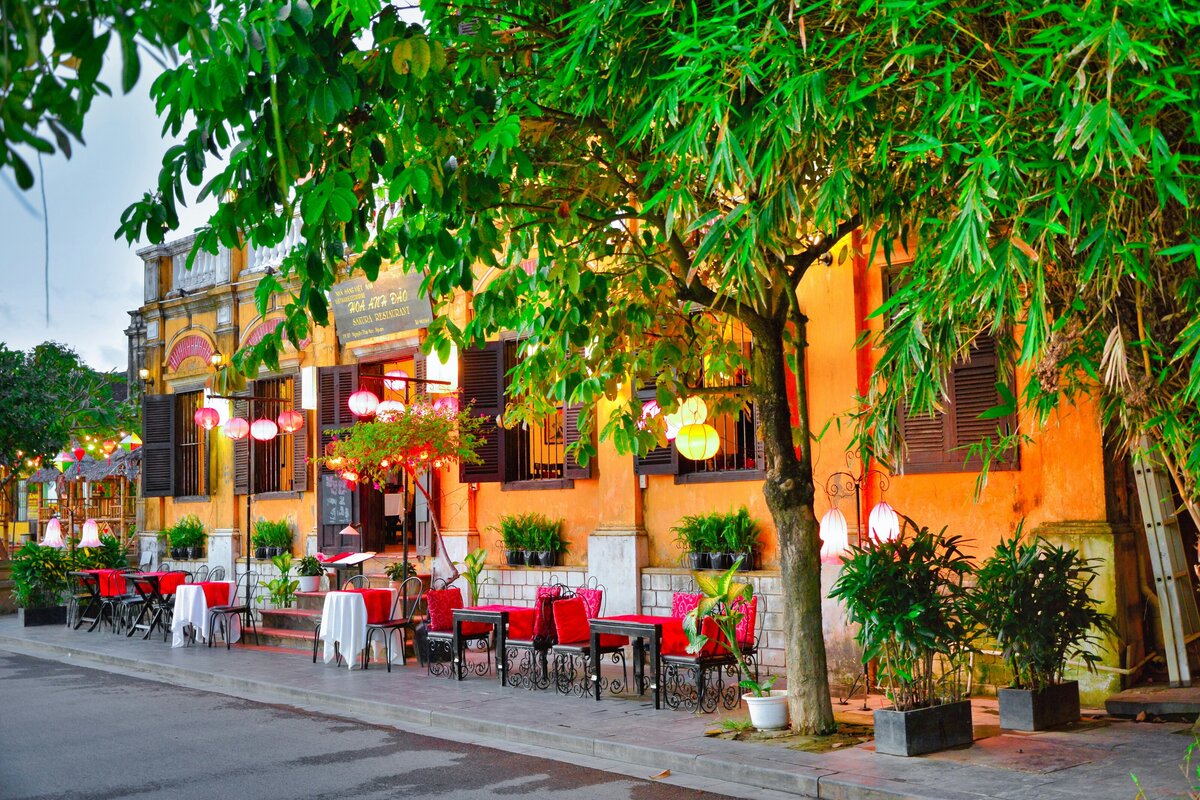 Orange outdoor retail building