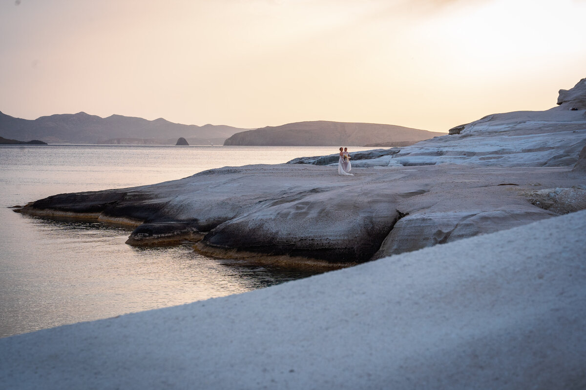 GREECE-ELEOPEMENT-BRIDE-BRIDE-photography-1