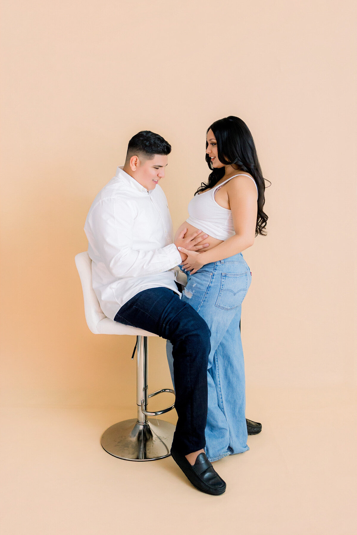 maternity-photos-indio-california-studio-brenda-nunez-photography_(2)
