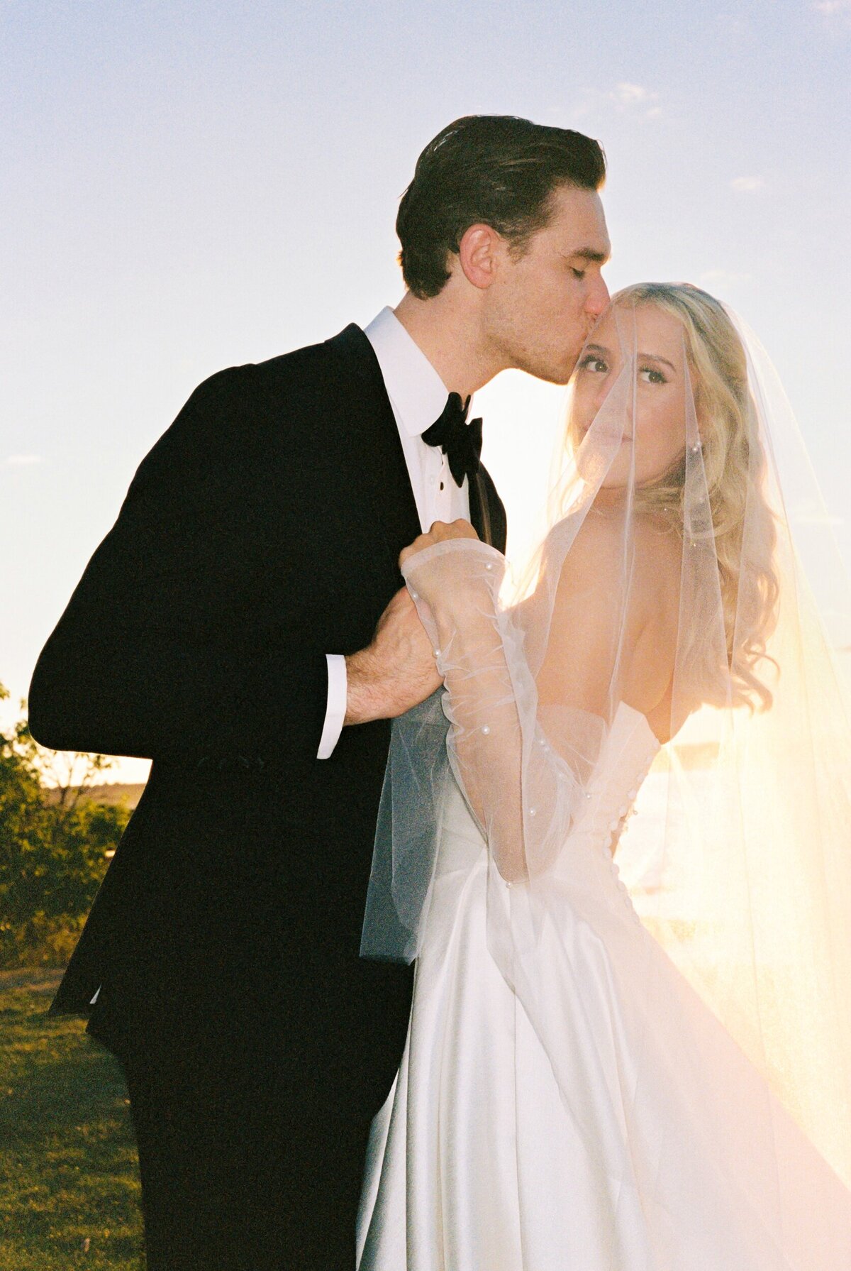 Rachel Mark Castle Hill Inn Lauren Fair Wedding Photographer Newport00003