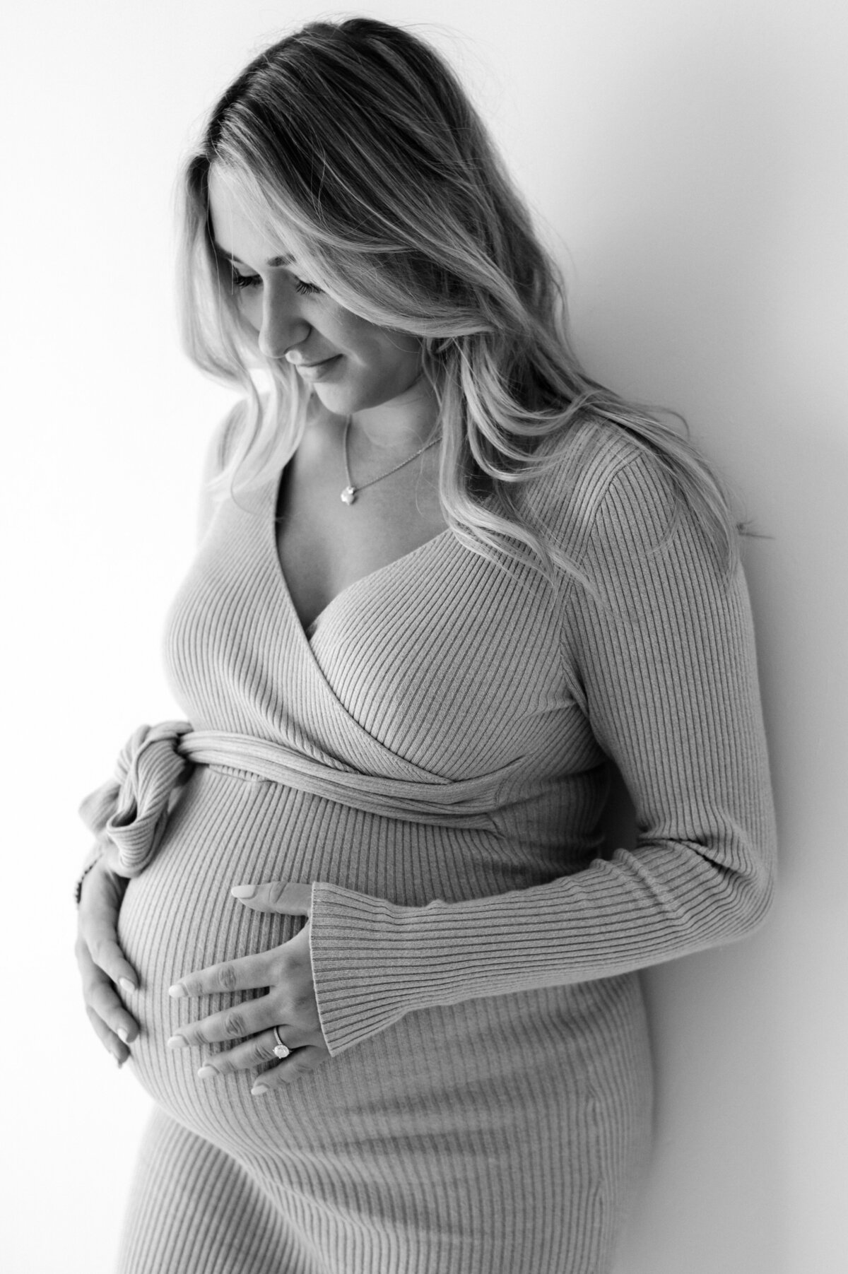 Elise-24B&W
