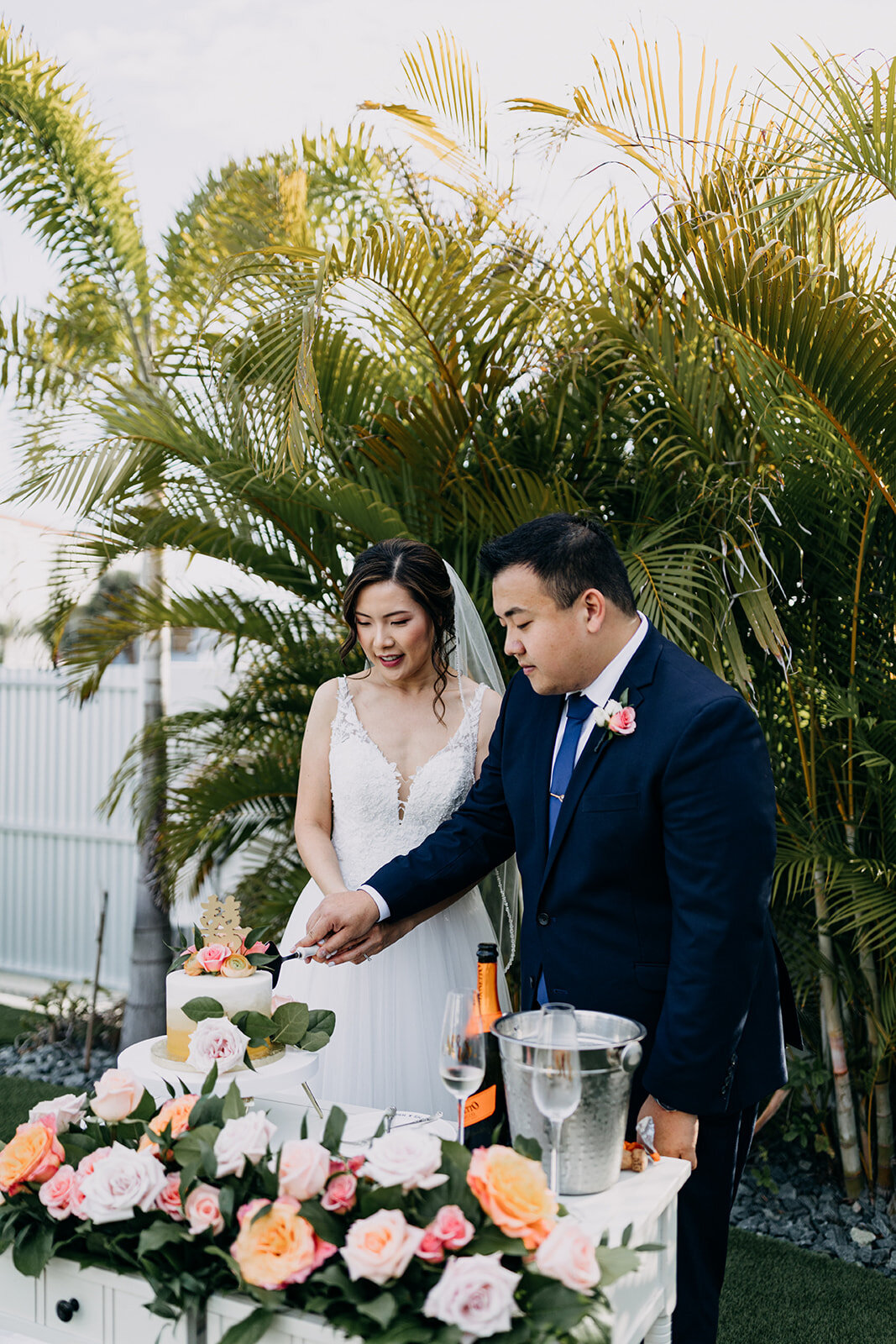 amber-mcwhorter-photography-florida-beach-elopement-chantilly-chic-celebrations-11