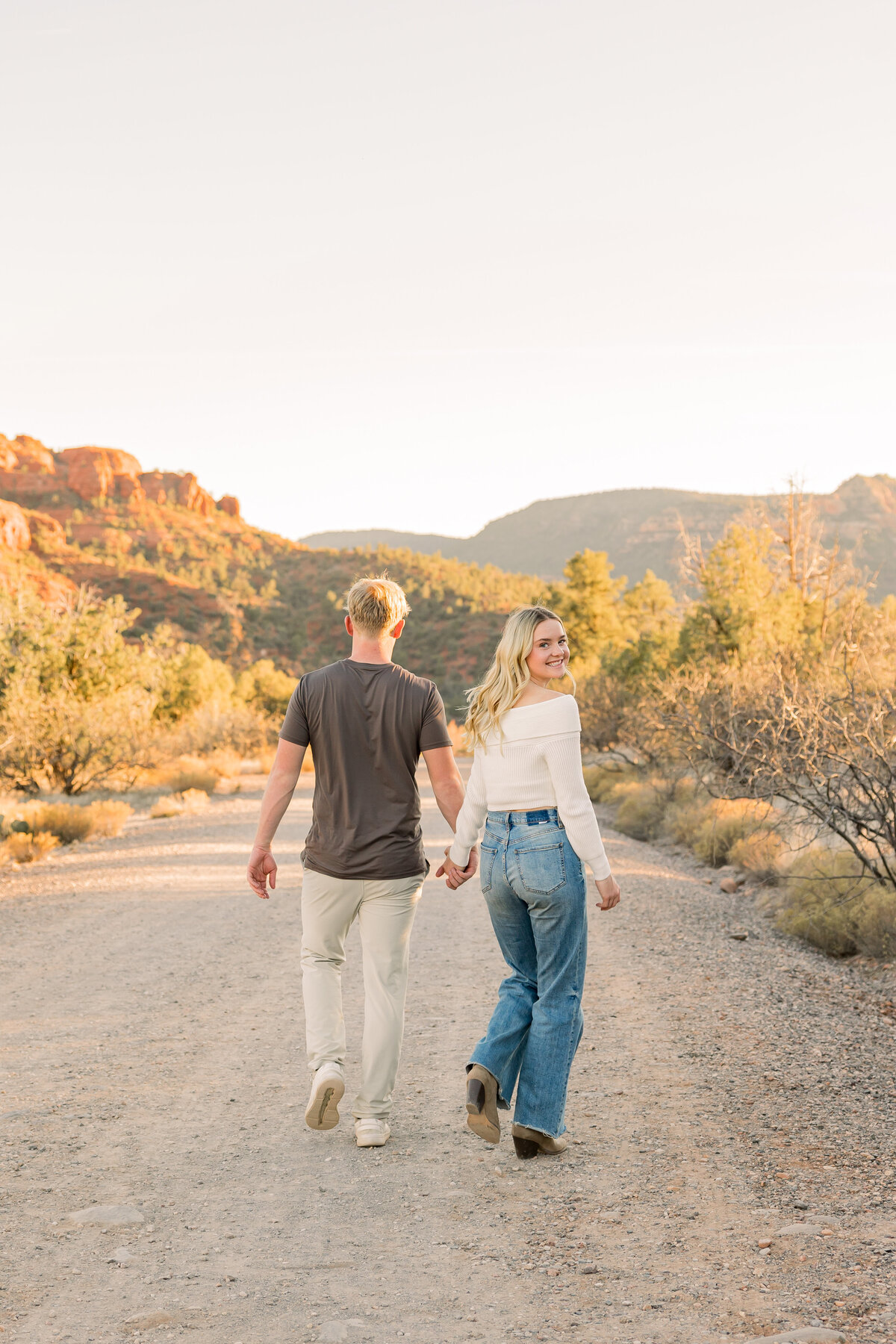 destination couple photos in arizona