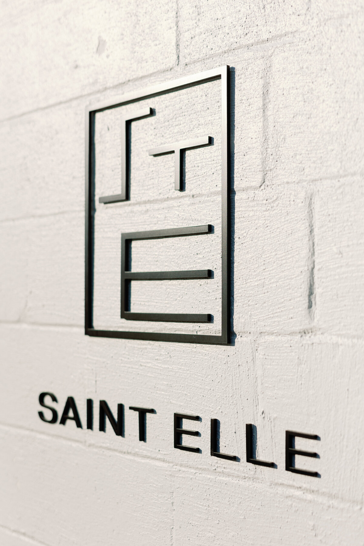 the-saint-elle