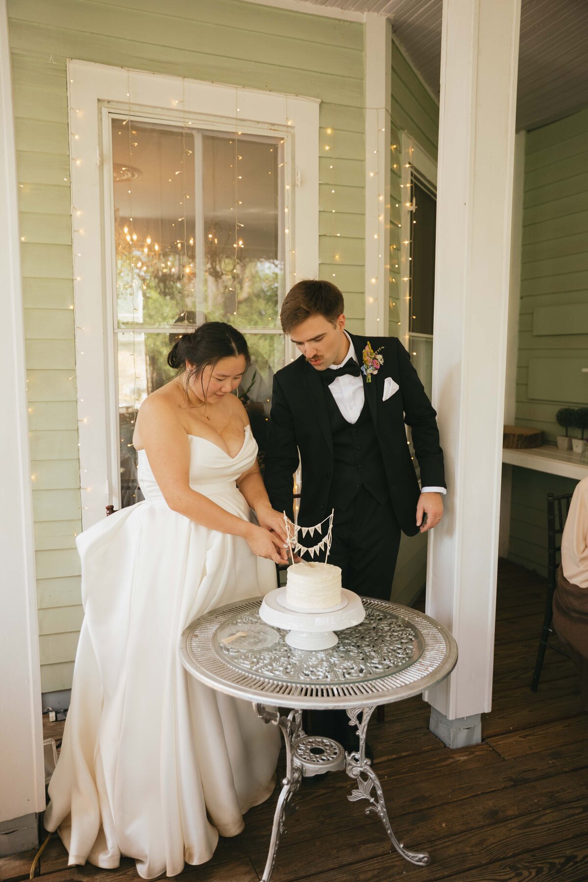 Chloe Parker Photography Heartfelt Wedding Photographer in Virginia — Wedding Photos 177