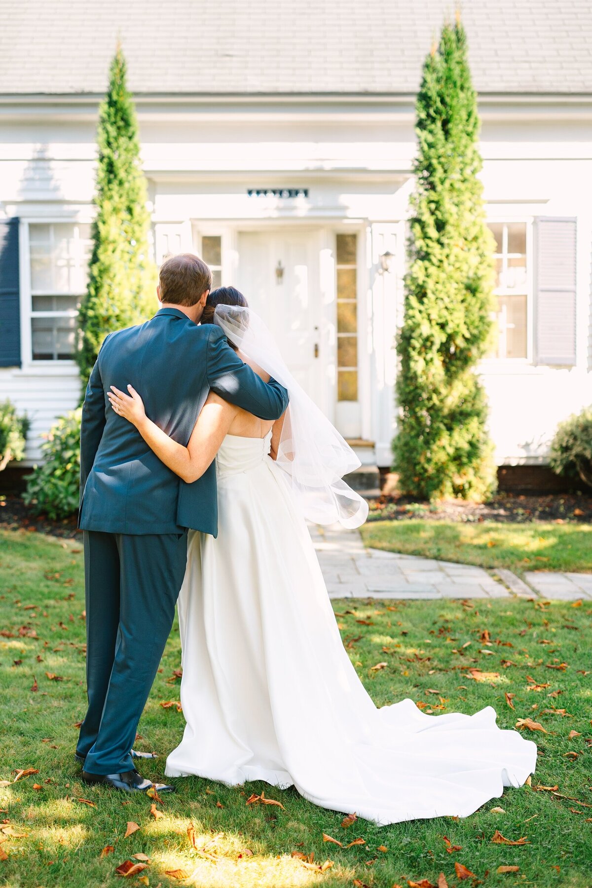 Live_Well_Farm_Colorful_Fall_Wedding_Harpswell_Maine_Photography_0022