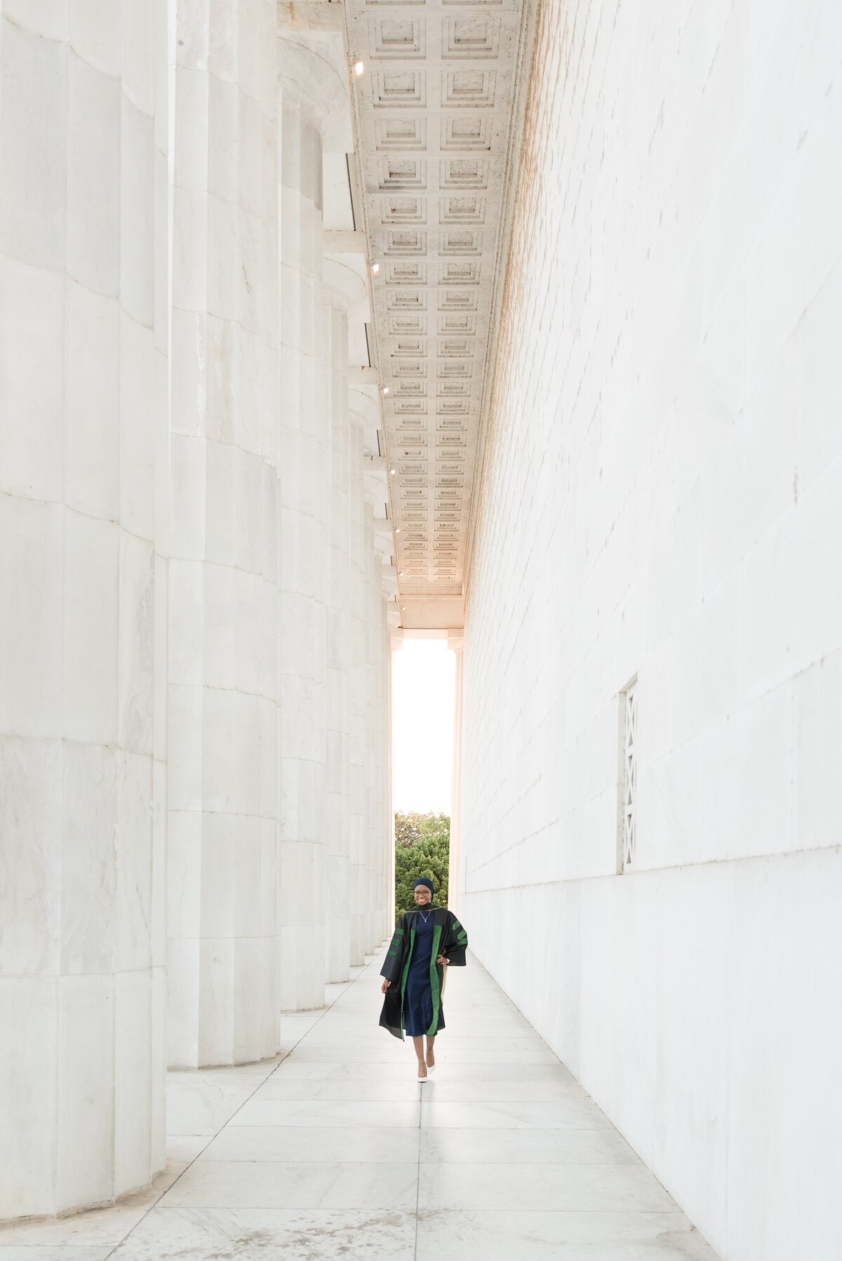 lincoln memorial grad session
