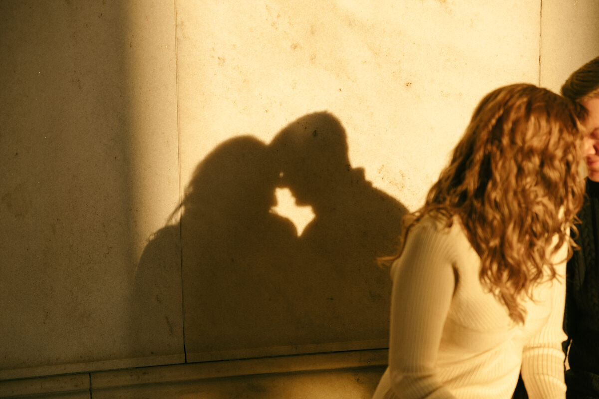 A sunrise engagement session at the Jefferson Memorial