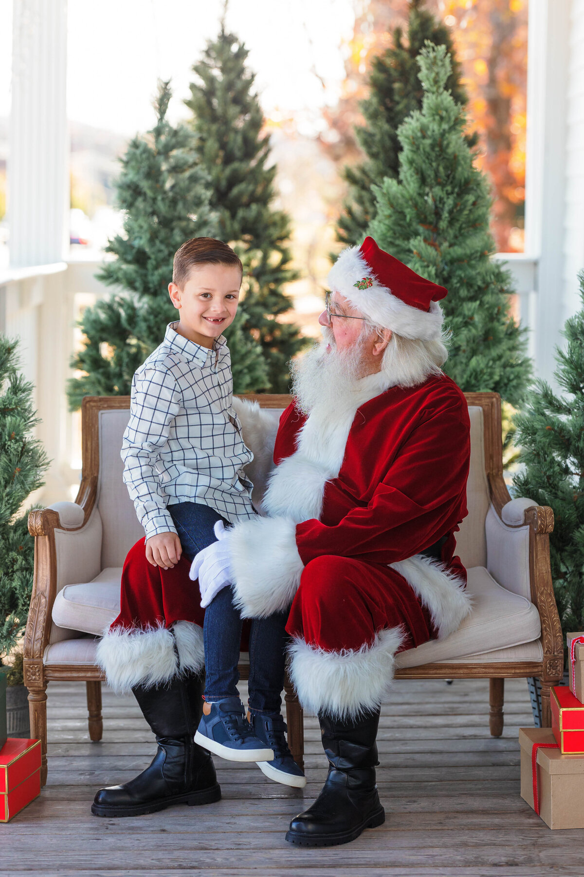 16_Priest Santa 23_B83A7792