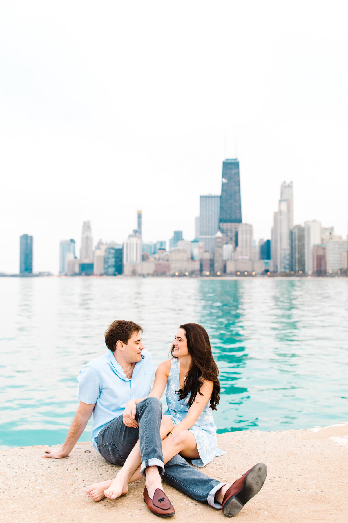 chicago-lakefront-couples-photos-mckenzie-daniel-159