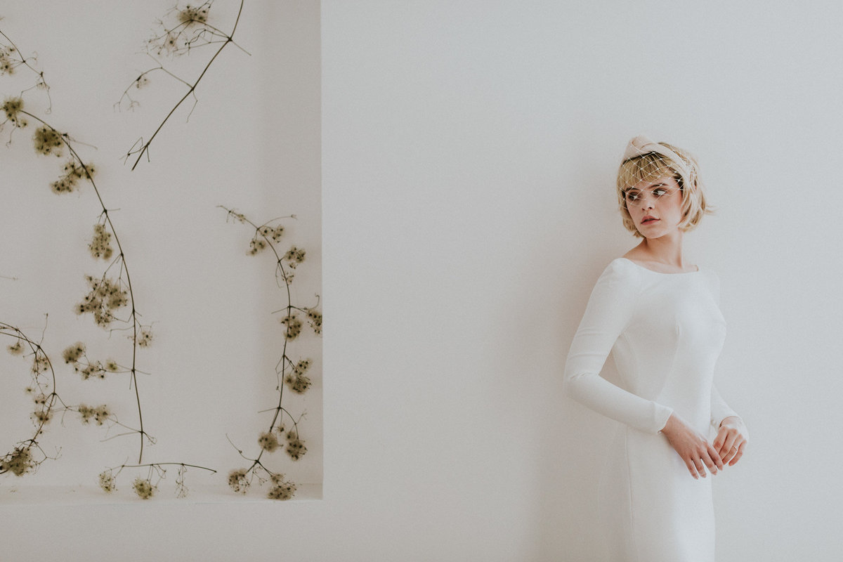 The Stars Inside - Maja Tsolo Photography - Minimalist Wedding Editorial (32)