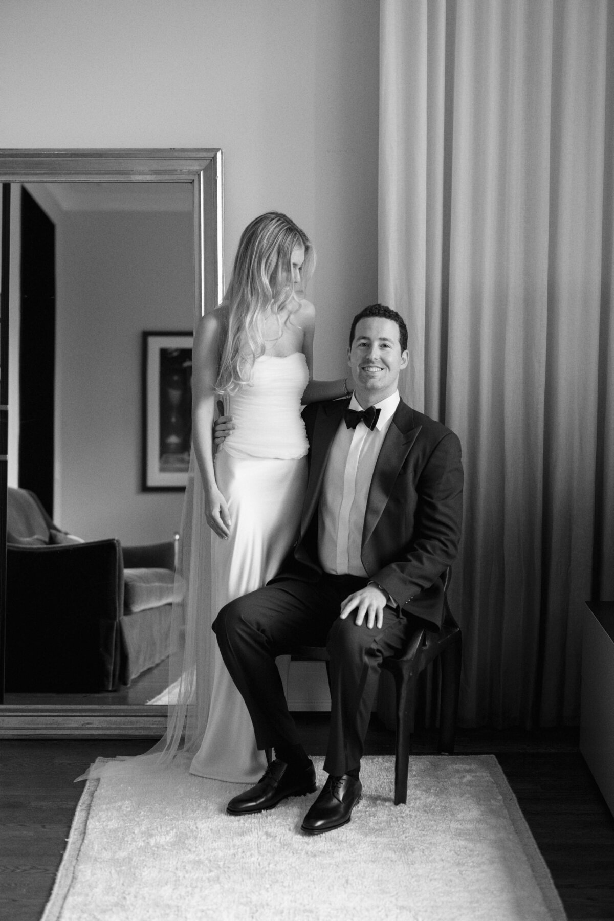 chicago-film-wedding-photographer-bixi-beer-37