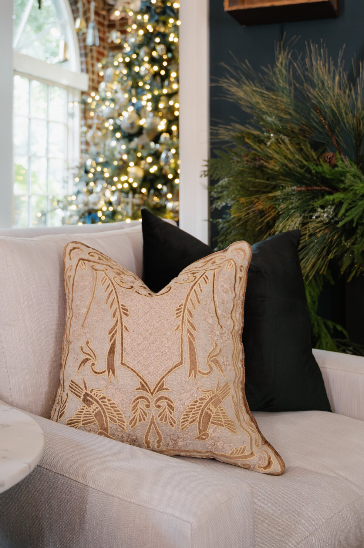 RR-2025-Christmas-Interiors-318
