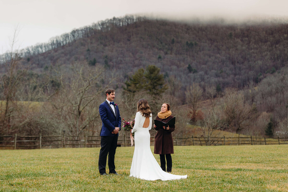 Claxton-Farm-NC-Elopement-40