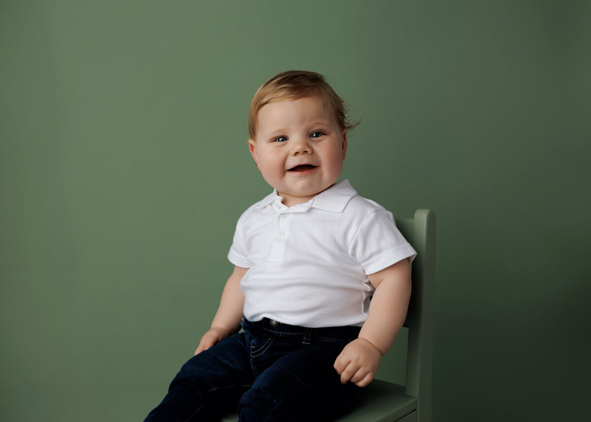personality portraits children's milestone session at newport news virginia studio