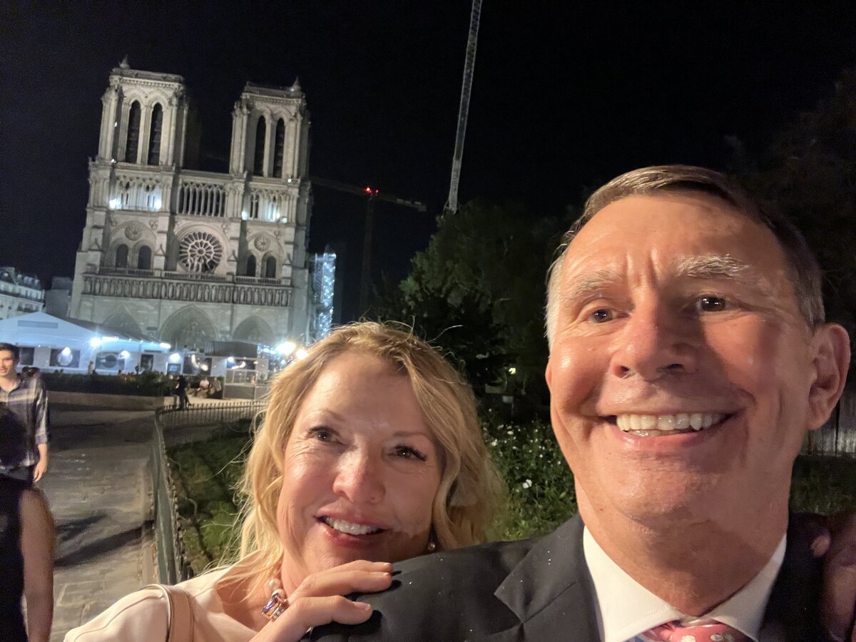 Proposing over the Seine