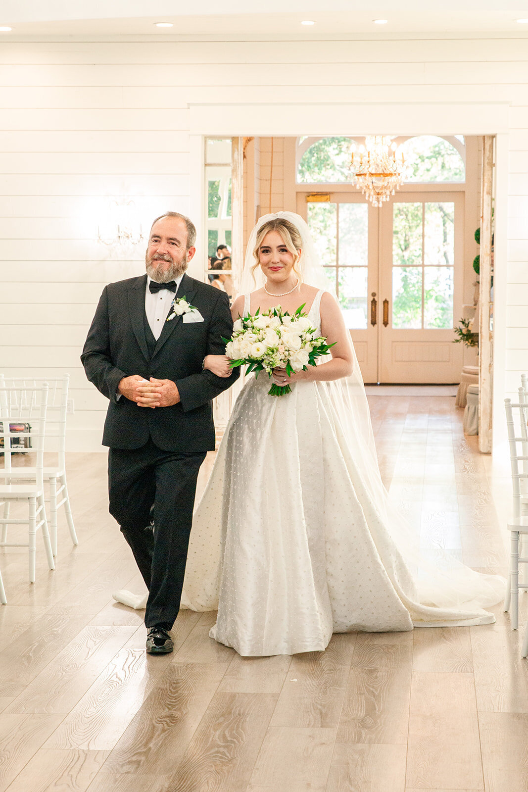 French-Farmhouse-Venue-Fall-Wedding24