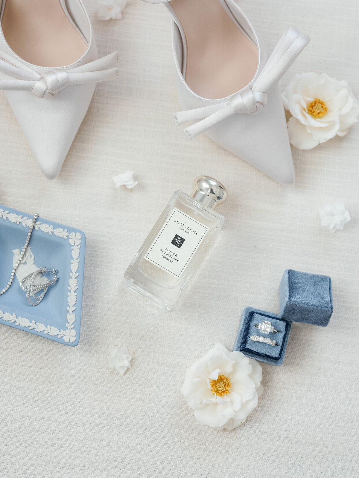 Charleston wedding at Lukes Chapel and Gadsden House - 3