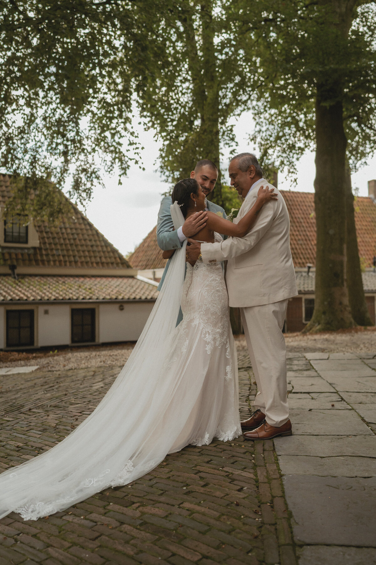 amsterdam-wedding-and-elopement-photographer-inhousecapture