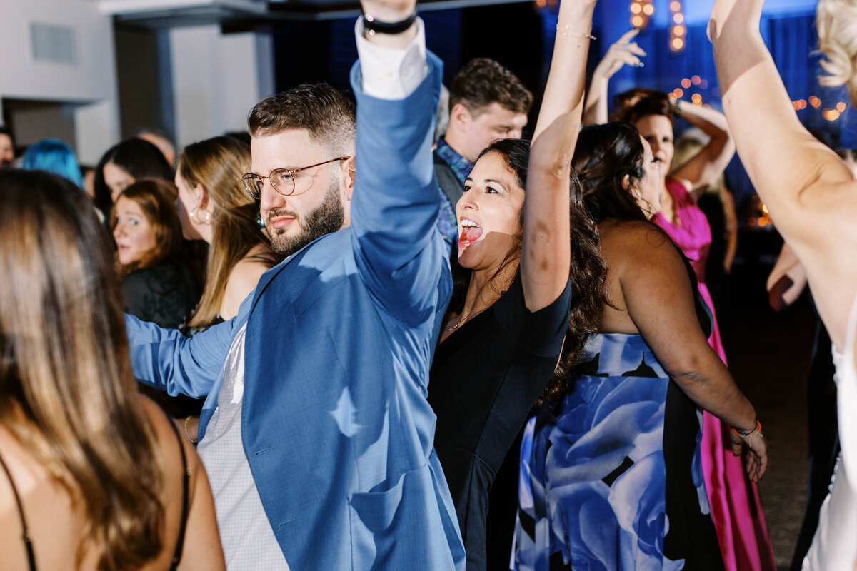 Phoenixville-Foundry-Romantic-Fall-Wedding-Photographer-Reception-Party-Photos_167