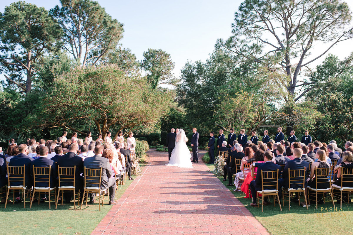 A Super-Stylish Wedding at Pine Lakes Country Club in Myrtle Beach by Pasha Belman Photographer-10