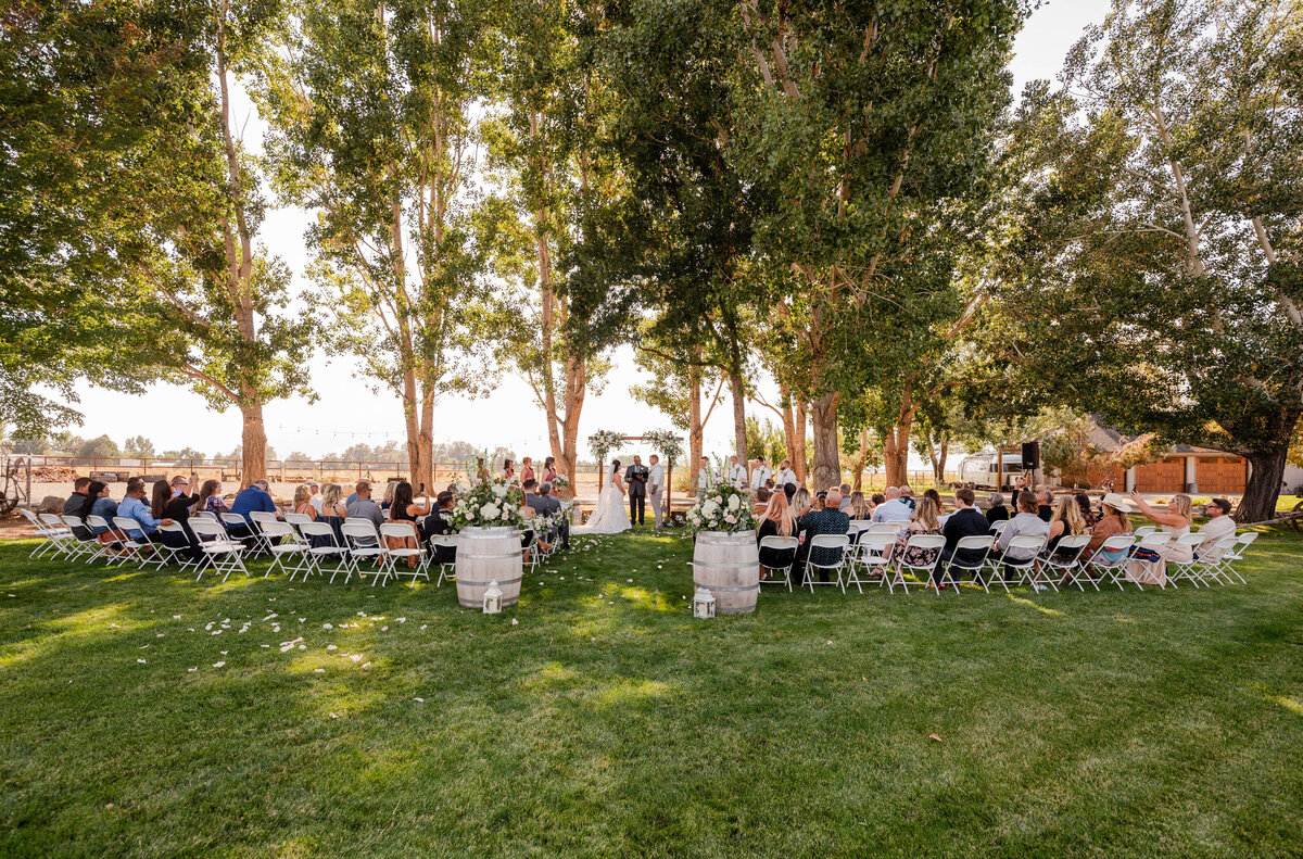 Twisting-T-Bar - Wedding - Ceremony