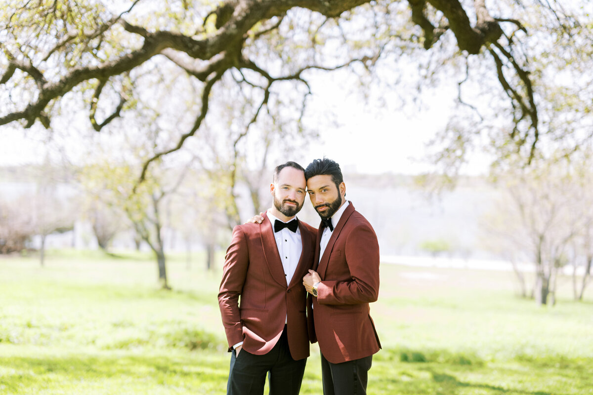 two-grooms-portraits