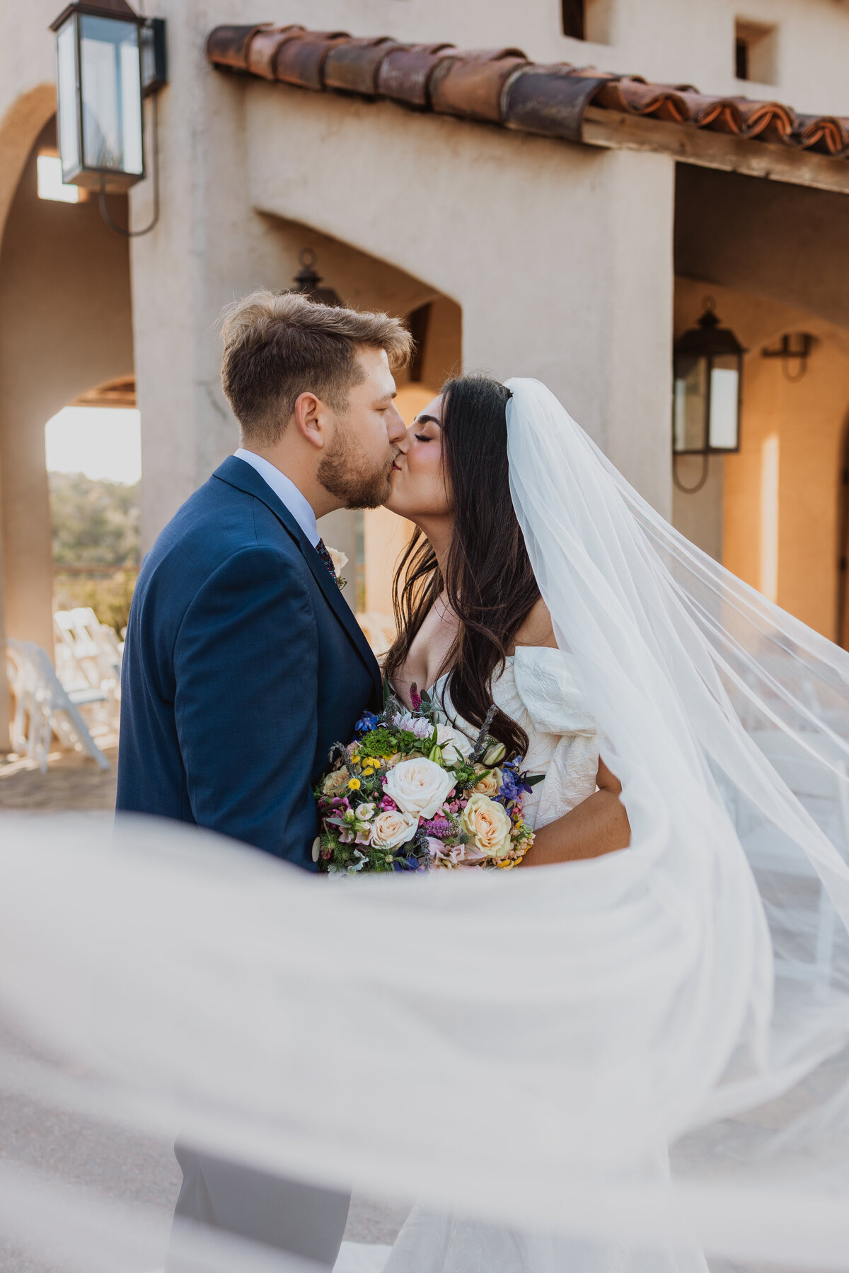 TessLesliePhotos-chapel-dulcinea-micro-wedding-212