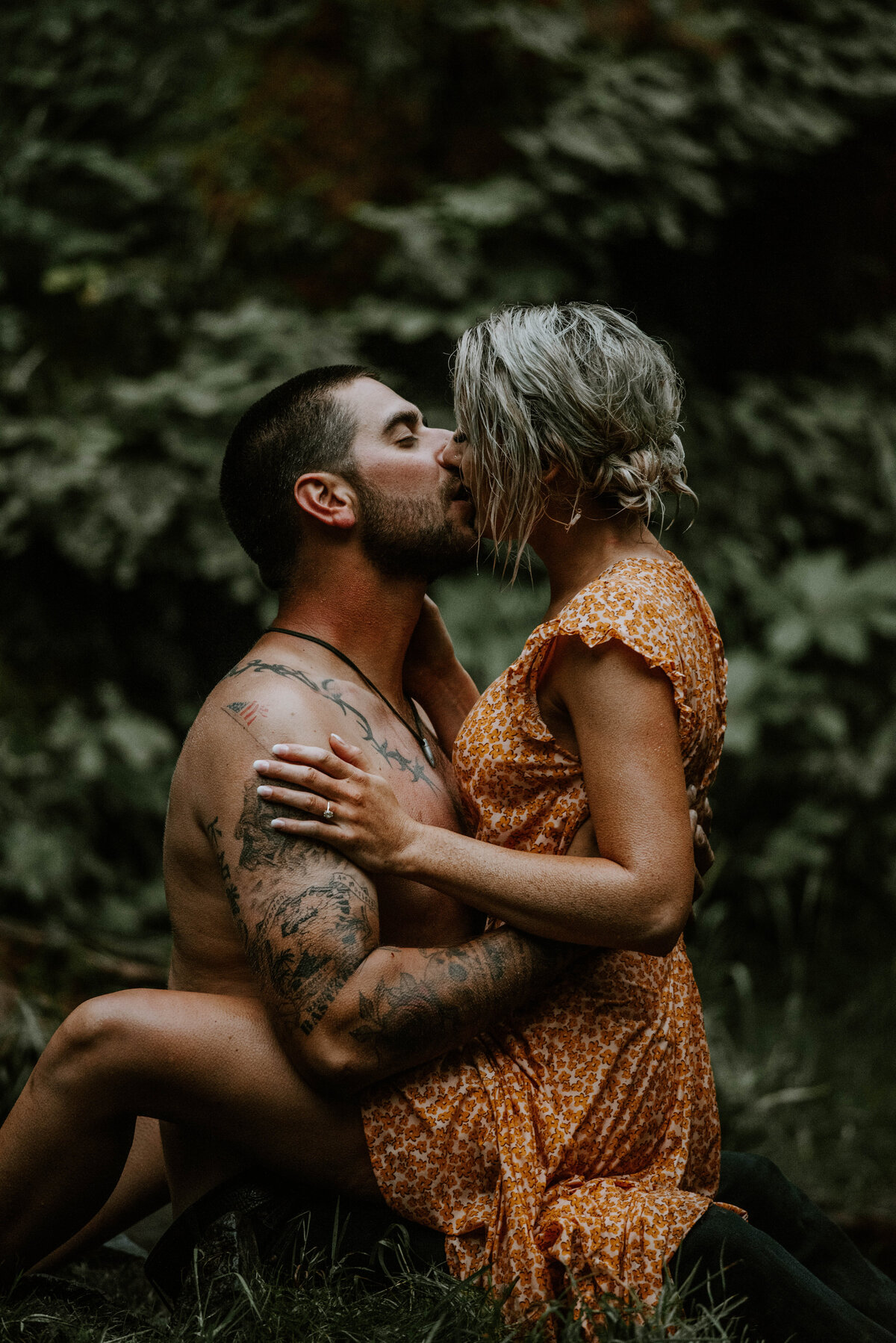 sahalie-falls-oregon-engagement-elopement-photographer-central-waterfall-bend-forest-old-growth-8187
