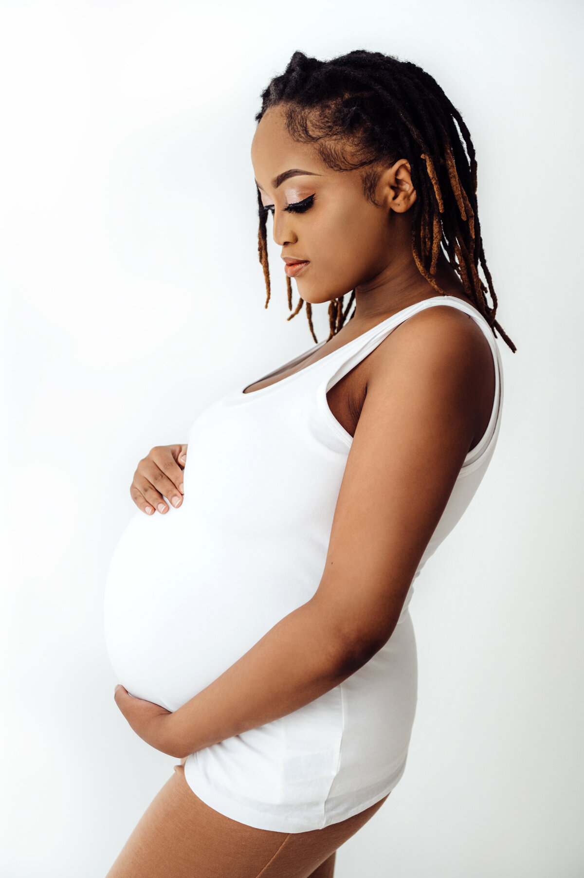 TinyMarvels2023-ThembieNyathie-MaternitySession-28