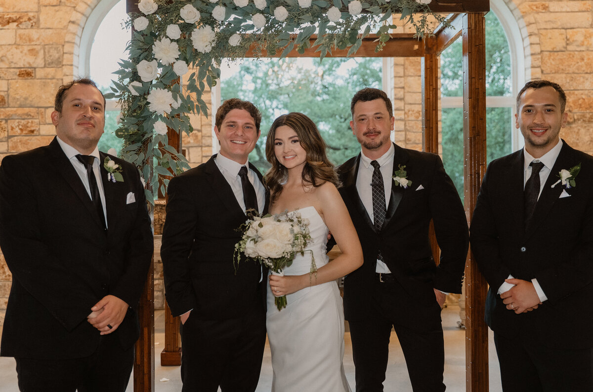 N&TWeddingPreviews-45