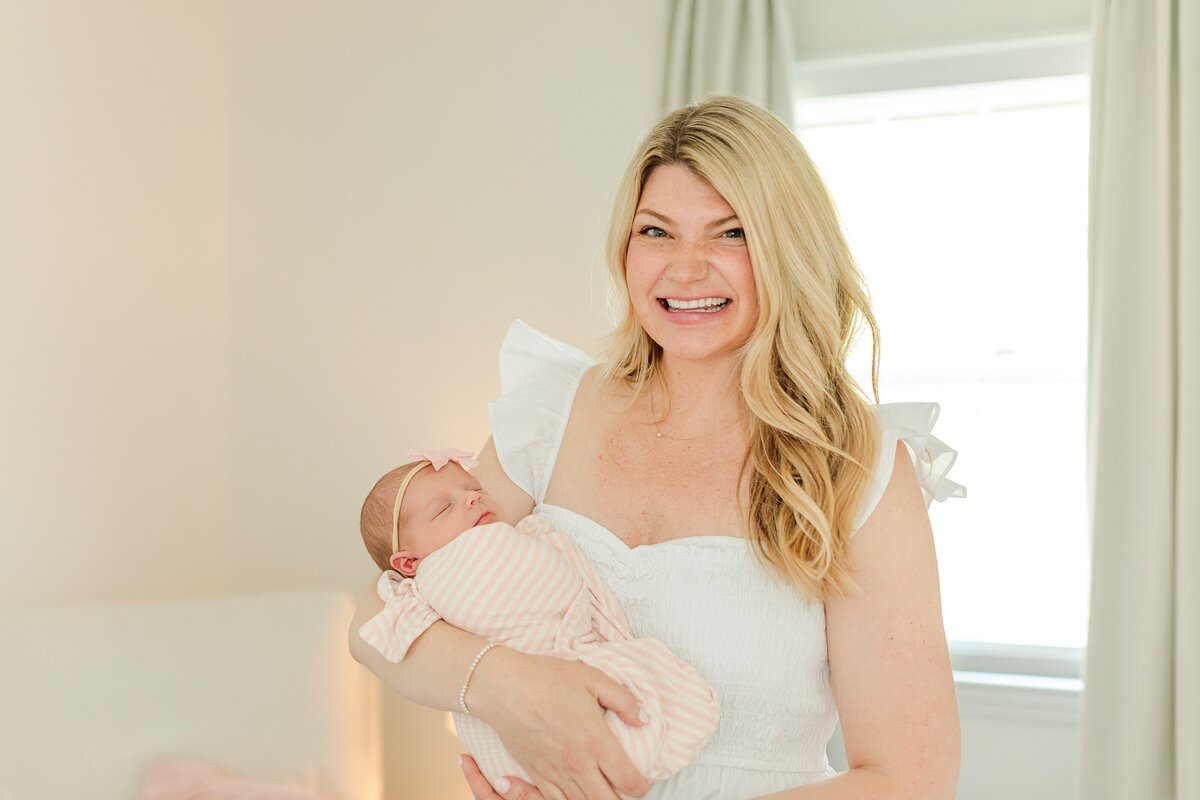 AlisonFopeanoPhotography_Newborn_0208