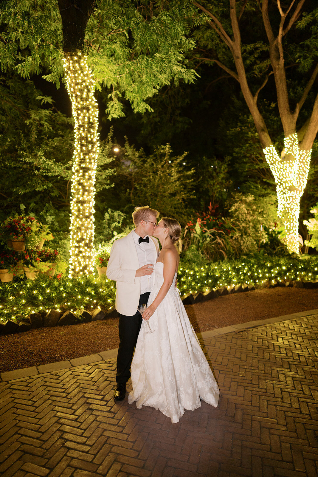 ian-rempel-photography-courtney-charlie-wedding-photos-1398