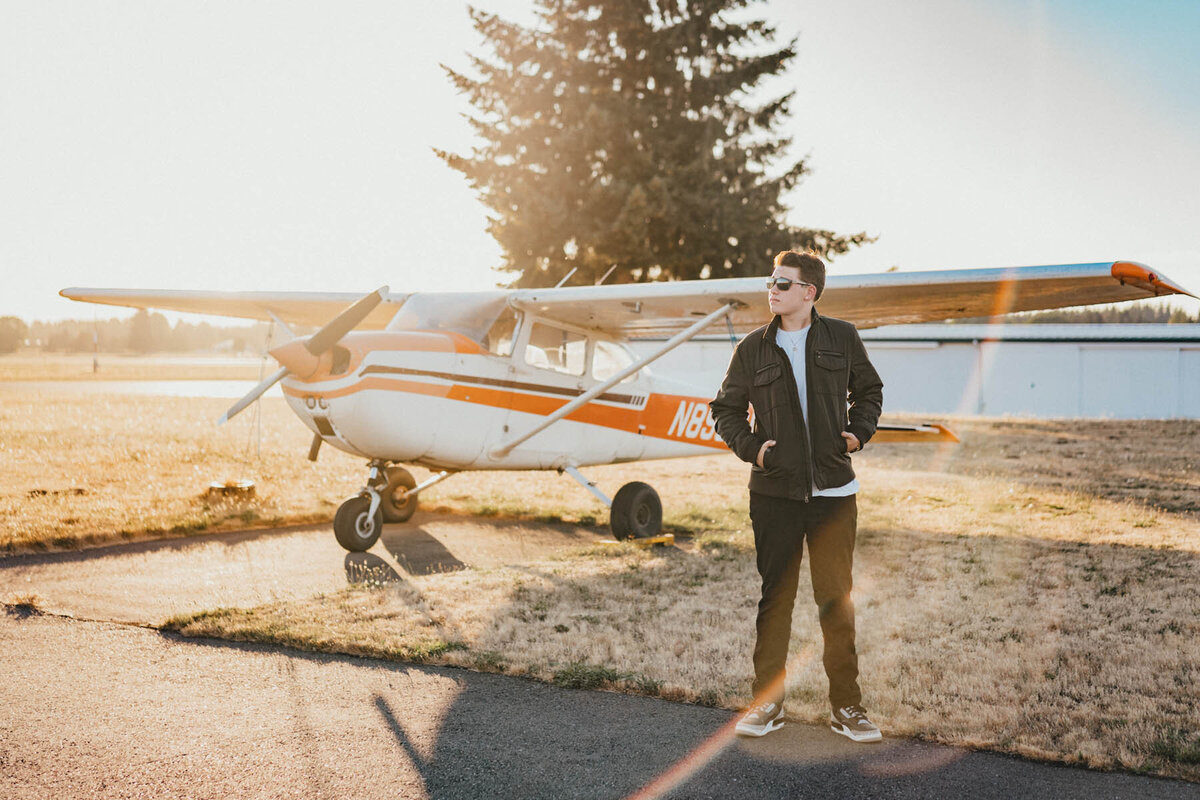 moments-and-mountains-photo-and-film-olympia-lacey-tumwater-photographer-senior-portraits-Noah-22 (9 of 36)