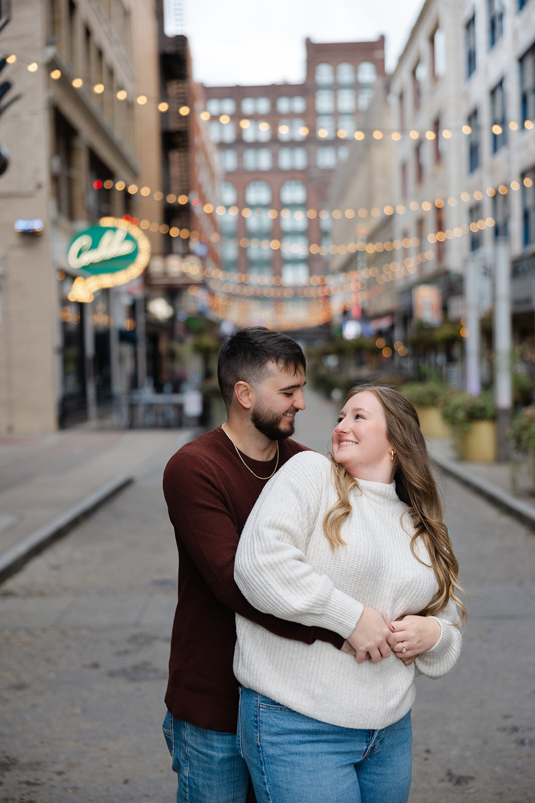 downtown-engagement-session-108_websize