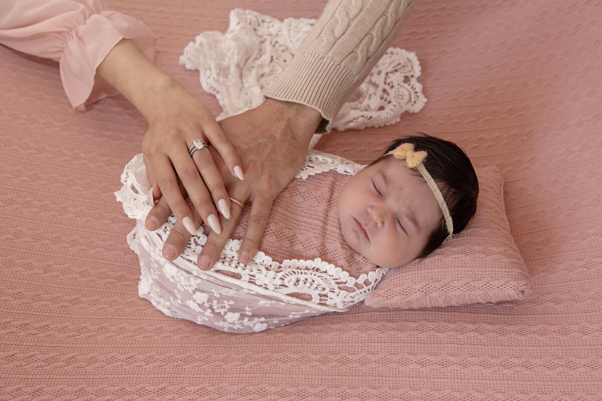 Atlanta newborn photographer
