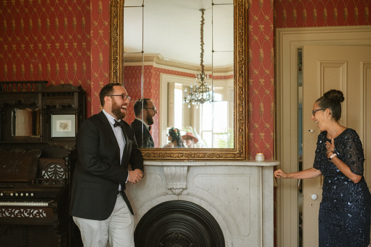 documentary photographer garden greenhouse wedding-32